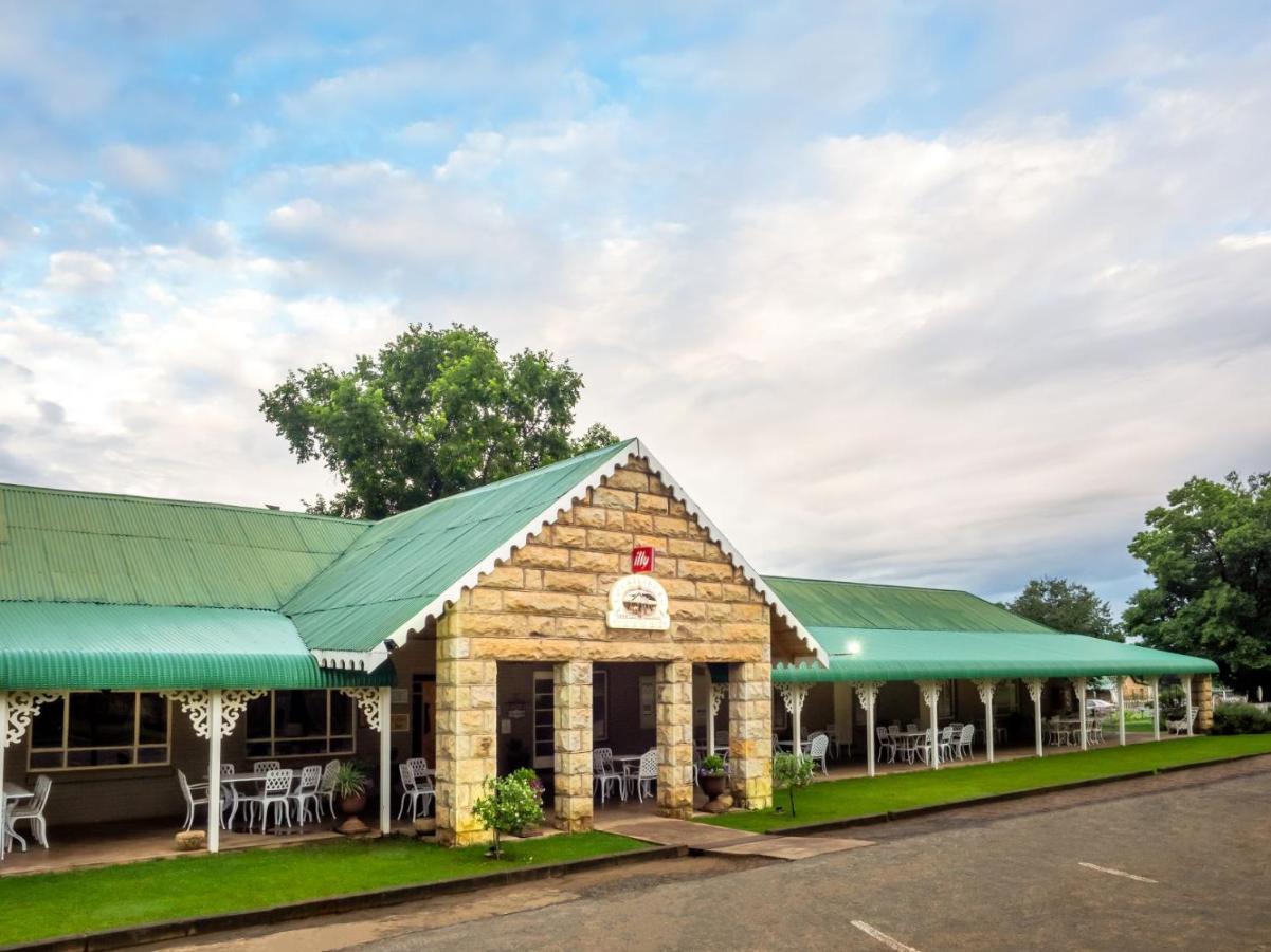 Fouriesburg Country Inn Ngoại thất bức ảnh